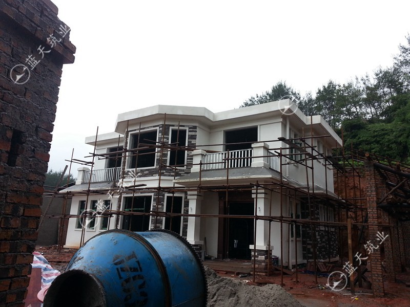 两层简欧自建别墅